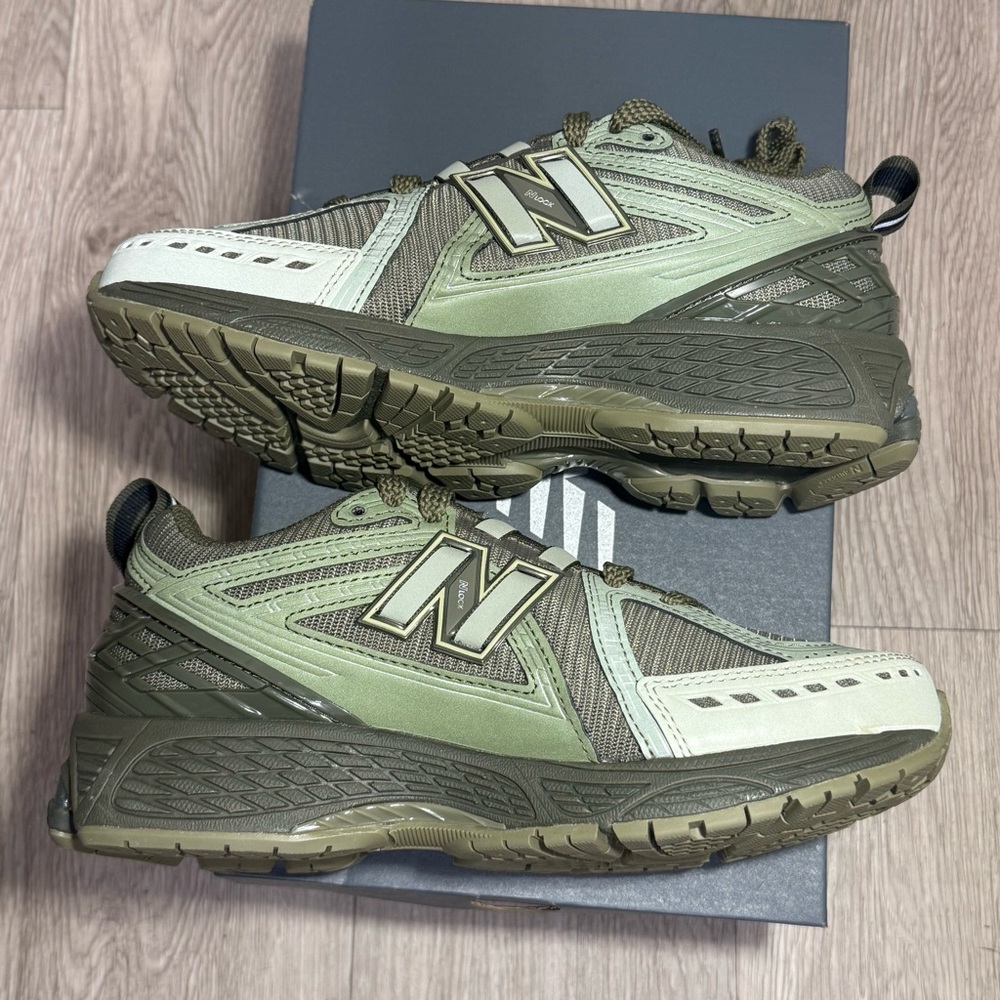 New Balance 1906R Dark Moss Men 5 Women 6.5  Casual Shoes Sneakers M1906RHB New - Picture 8 of 12
